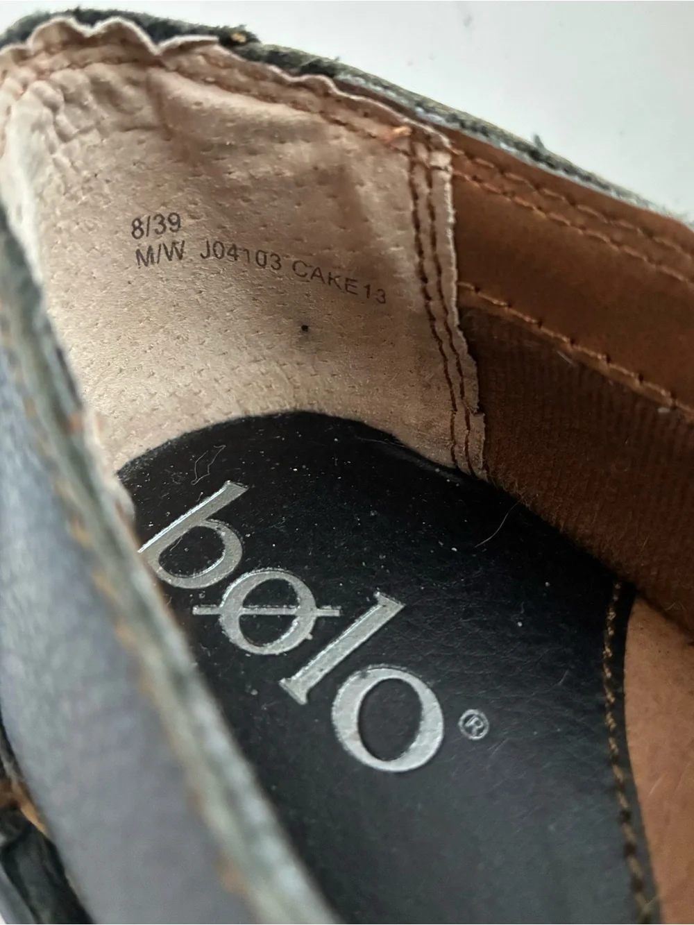Bolo by Born Women’s 8 (39) Black Leather Lace Up Oxford Flats